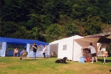 Einer wartet schon!!